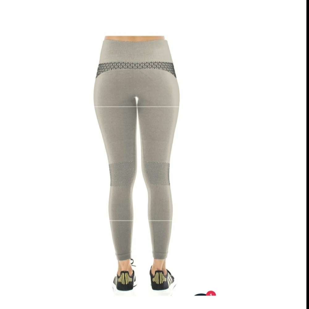 925 Fit Leggings View 2
